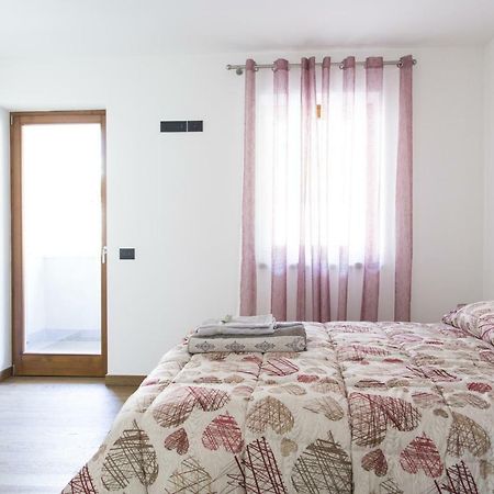 La Terrazza Sul Lago แปร์จีนา วัลซูกานา ภายนอก รูปภาพ